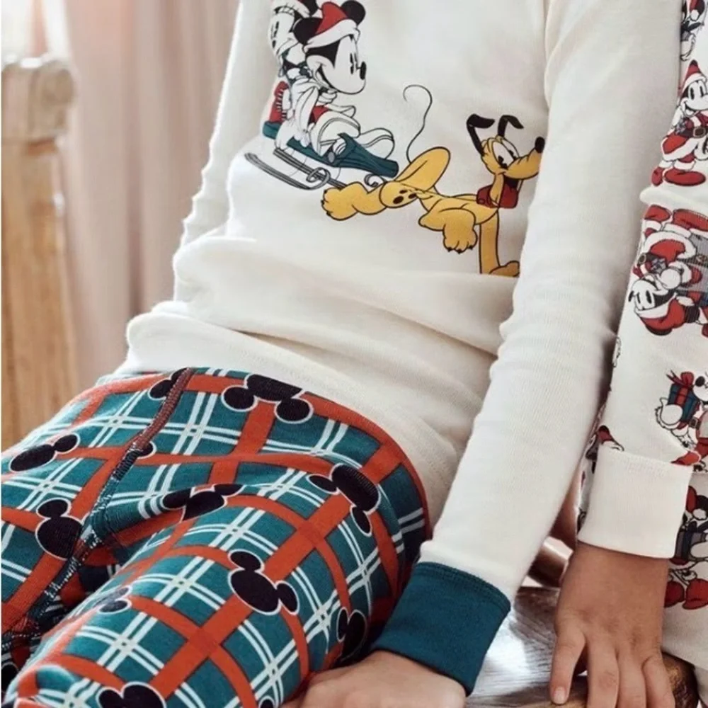 Hanna Andersson Disney Kids SZ 4 Mickey Mouse Holiday Long John Pajama Set NWOT